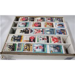 FLAT OF 5000 PLUS HOCKEY CARDS
