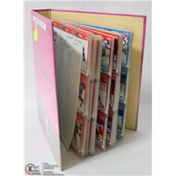 BINDER OF 91 - 92 SCORE HOCKEY CARDS