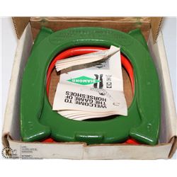 VINTAGE DIAMOND PITCHING HORSE SHOES