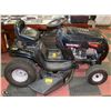 Image 1 : FEATURED LOT 552 YARD MACHINES LAWN TRACTOR