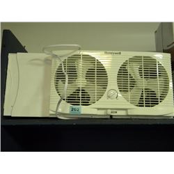 HONEYWELL DUAL WINDOW FANN