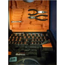 SOCKET AND PLIER HANDY MAN SET