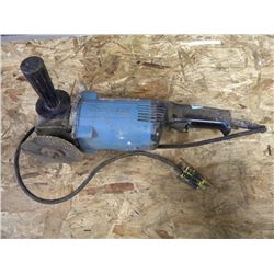 MAKITA ANGLE GRINDER