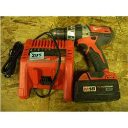 MILWAUKEE DRILL WITH CHARGER