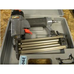 AIR STAPLER