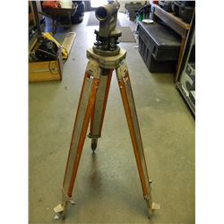 SURVEY LEVEL WITH TRIPOD