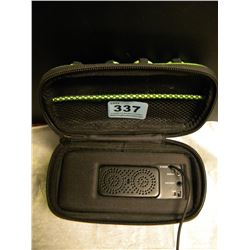SMALL PORTABLE SPEAKER WITH CASE