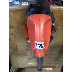 BLACK AND DECKER CORDLESS BLOWER/2.4V DRIVER