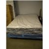 Image 1 : NEW QUEEN PLUSHTOP MATTRESS WITH BOXSPRING