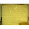 Image 1 : NEW KINGSDOWN EUROTOP MATTRESS WITH BOXES