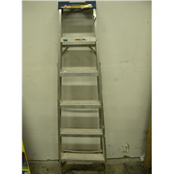 ALUMINUM 6FT STEP LADDER