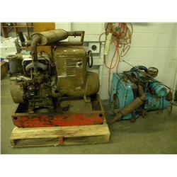 2 VINTAGE ENGINES