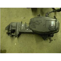 OUTBOARD MOTOR