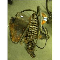 ELECTRIC OVERHEAD CHAINHOIST