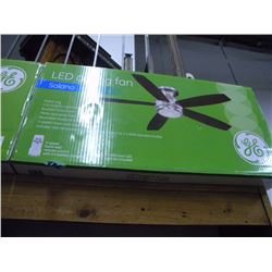 BOXED LED CEILING FAN