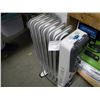 Image 1 : OIL ELECTRIC SPACE HEATER
