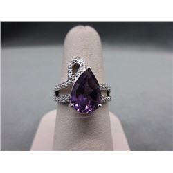 RING - OVERSIDED 4CT PEAR FACETED AMETHYST & 2 DIAMONDS IN STERLING SILVER SETTING - INCLUDES CERTIF