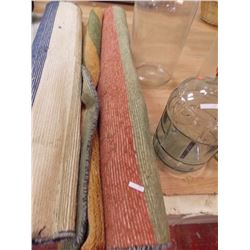 AREA CARPET - CONTEMPORARY STRIPED DESIGN - APPROX. 5 X 7'