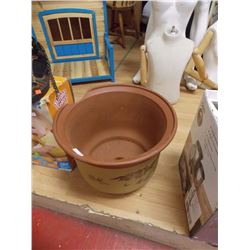 LARGE PLANT POT - as-is