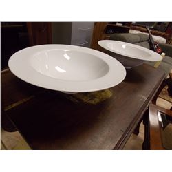 EXTRA LARGE WHITE SERVING BOWL