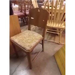 VINTAGE SIDE CHAIR
