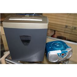 PORTABLE PAPER SHREDDER AND STEREO