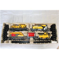 CTERPILLAR TRAIN SET