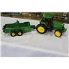 Image 1 : JOHN DEERE ERTL TRACTOR AND TRAILER
