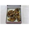 Image 1 : ORNATE BROACH AND PAIR OF EARRINGS