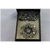 Image 1 : ORNATE BROACH AND PAIR OF EARRINGS