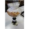 Image 1 : COLONIAL TABLE LAMP