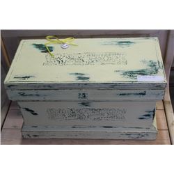 SMALL PAINTED WOOD TRUNK