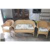 Image 1 : 3 PIECE WICKER PATIO SET AND WASTE BASKET
