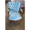 Image 1 : FRENCH PROVINCAL PARLOR CHAIR