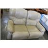 Image 1 : LAZY BOY LEATHER DOUBLE RECLINING LOVESEAT