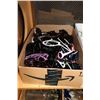 Image 1 : BOX OF LOST PROPERTY SUN GLASSES