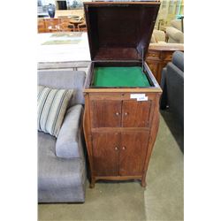 ANTIQUE PHONOGRAPH CABINET