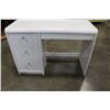Image 1 : WHITE SINGLE PEDESTLE DESK