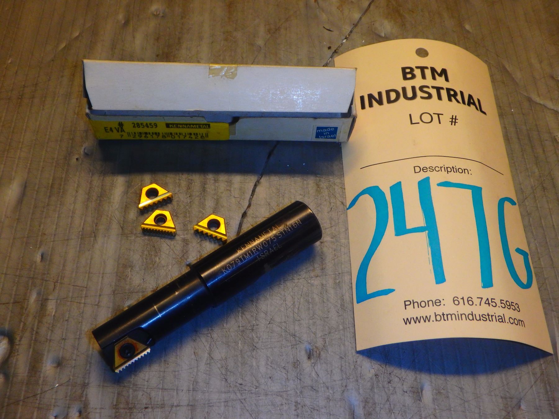 Kennametal Carbide Insert Thread Mill Cutter w/ Inserts - BTM Industrial