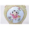 Image 2 : 2 Chinese Porcelain Pieces
