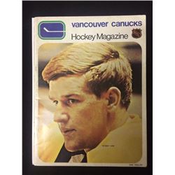 1970 VANCOUVER CANUCKS 3RD NHL PROGRAM W/ BOBBY ORR ON COVER