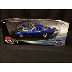BRAND NEW 100% HOT WHEELS CAR CORVETTE