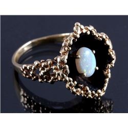 Ladies 14K Gold Fire Opal Shadow Box Ring