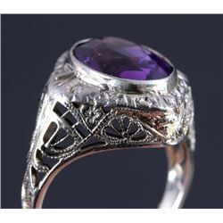 Edwardian Filigree 18K White Gold Amethyst Ring