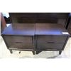 Image 1 : PAIR OF NIGHTSTANDS
