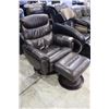 Image 2 : LEATHER RECLINER WITH OTTOMAN