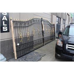 LARGE IRON GATE SET 2 PIECE