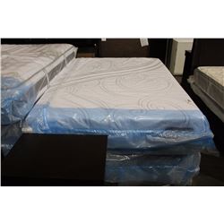 QUEEN SIZED ICOMFORT MEMORY FOAM MATTRESS  BOXSPRING SET