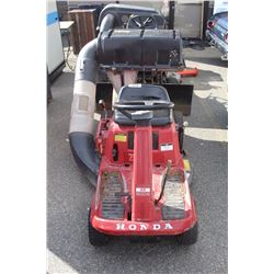 HONDA RIDE ON LAWN MOWER, RUNNING ORDER