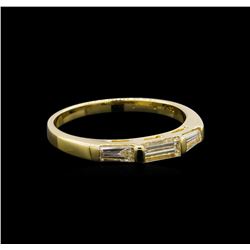 0.30 ctw Diamond Ring - 14KT Yellow Gold